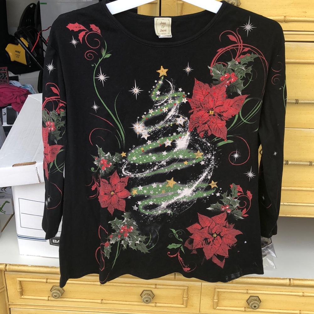 Woman’s Christmas Top